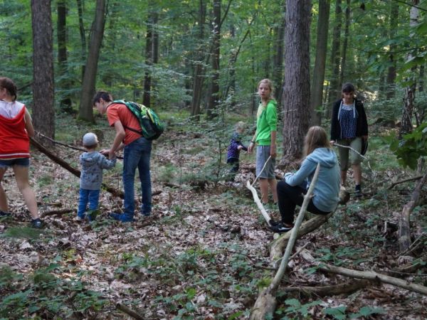 Aufräumen im Zeisigwald Chemnitz mit Kind und Kegel