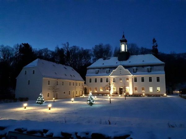 Schloss Rabenstein als Ziel unserer Winter-Weihnachts-Wanderung - immer wieder reizvoll